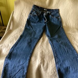 Women’s Levi jeans